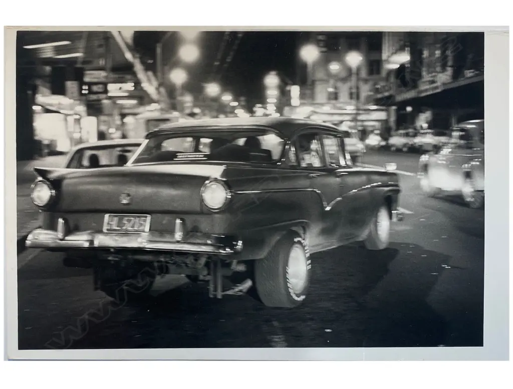 Murray Cammick (1953-) - Untitled from the series Flash cars Image 1++